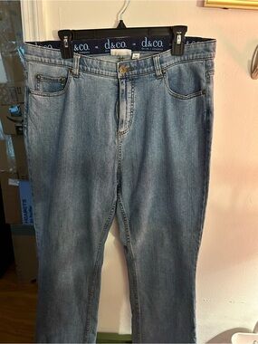 d&co. Women’s Light Blue Boot Cut Jeans